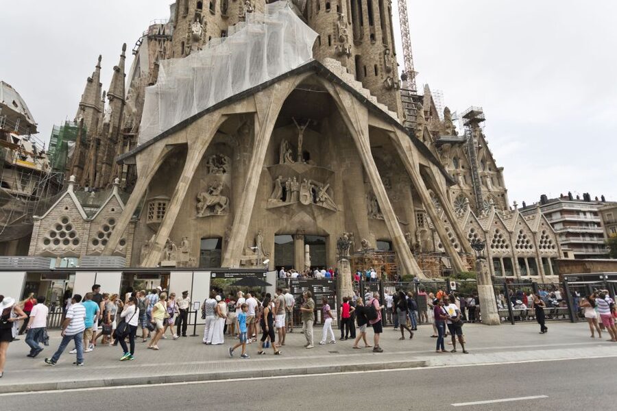 Barcelona: Go City Explorer Pass - Choose 2 to 4 Attractions - Seeing More from the Hop-On Hop-Off Bus