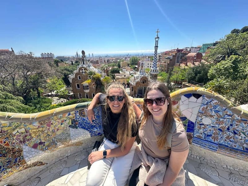 Barcelona: Gothic Quarter, Sagrada Familia & Park Güell Tour - A smart way to see Barcelona’s biggest sights