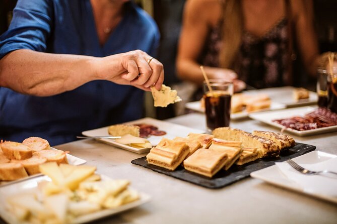 Barcelona Gothic Quarter Tapas & Taverns Food & Wine Tour - Walking through a thousand years of Barcelona