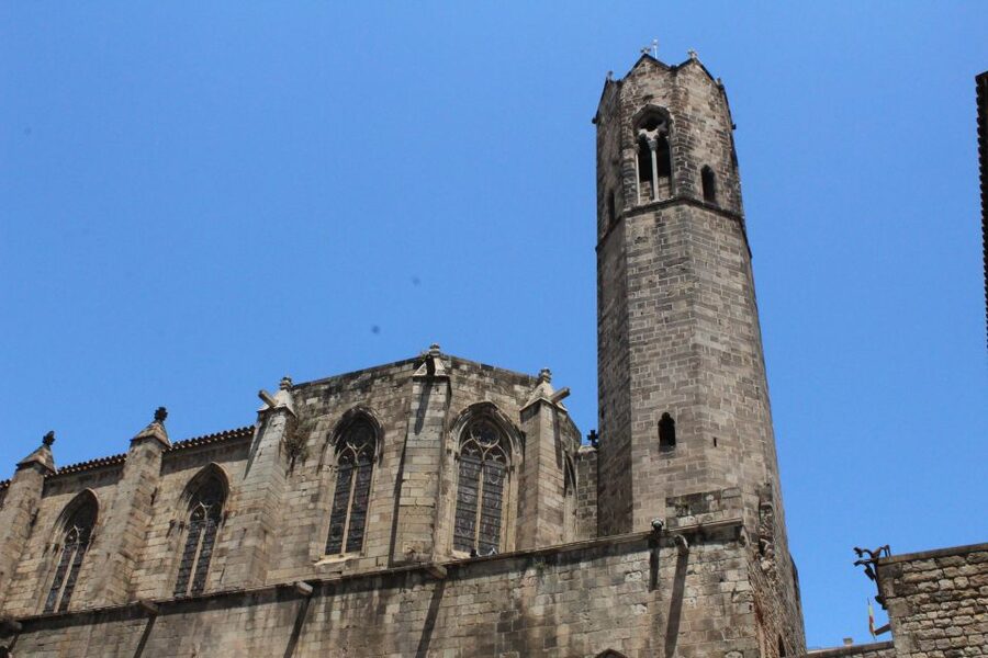 Barcelona: Gothic Quarter Walking Tour - A romantic square with civil-war scars
