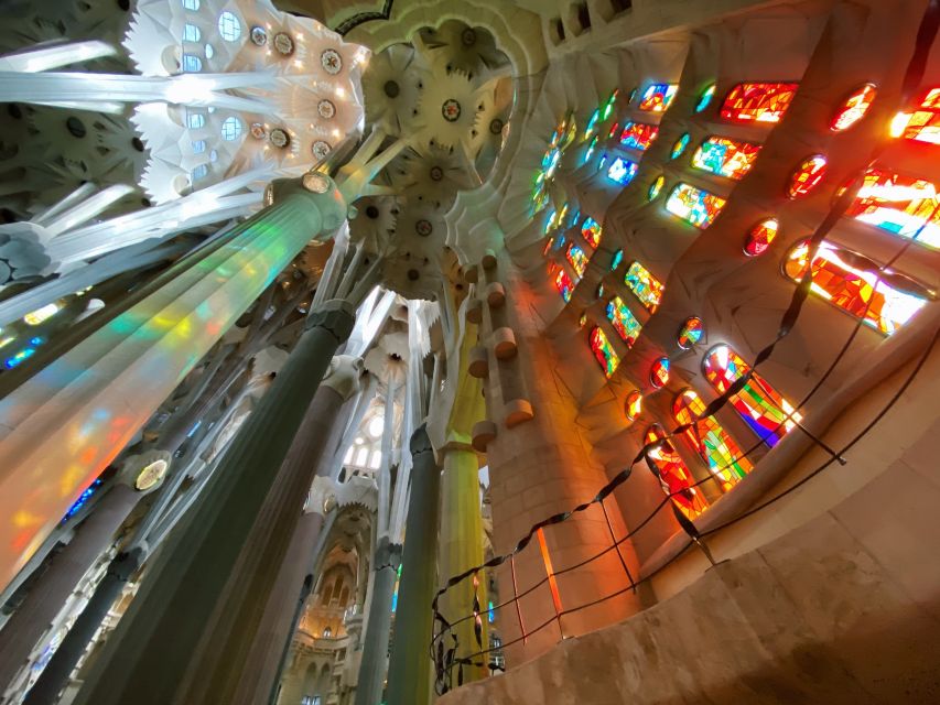 Barcelona: Guided Tour of Sagrada Familia - Key points at a glance