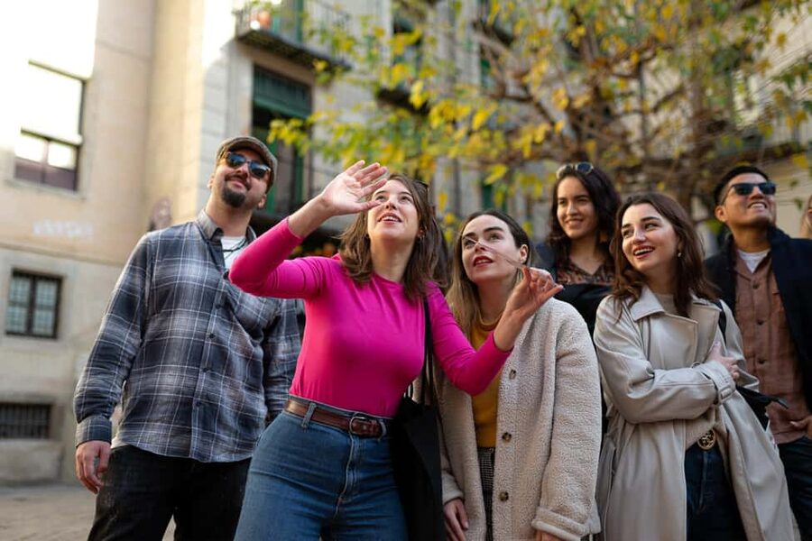 Barcelona: Guided Walking Tour - Plaça de l’Àngel and the change toward El Born