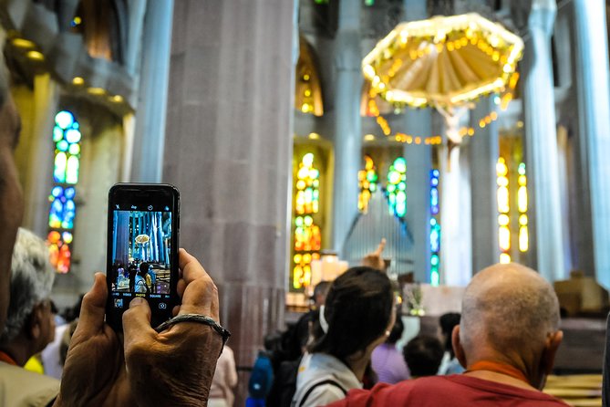Barcelona Highlights & Sagrada Familia Tour: Priority Access - Entering Sagrada Familia with reserved access
