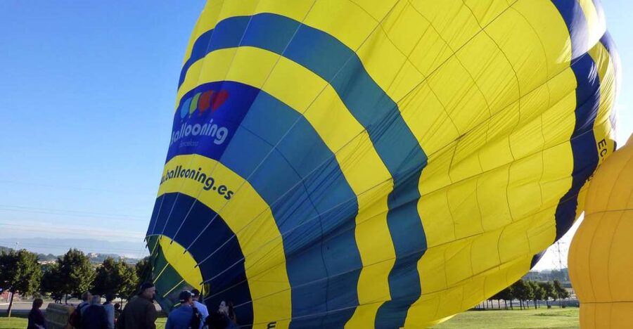 Barcelona: Hot Air Balloon Ride with Optional Transportation - A quiet morning above the Montseny region