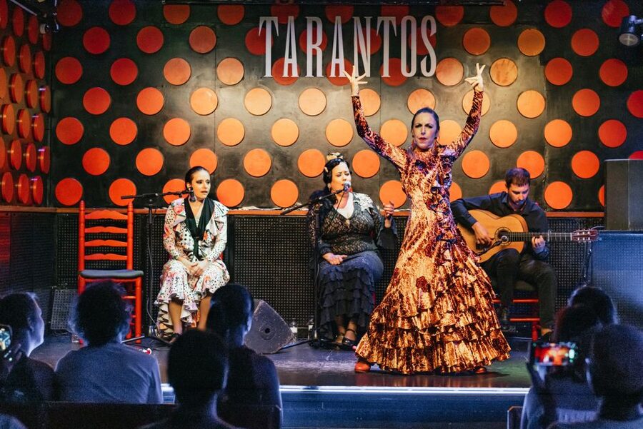 Barcelona: Los Tarantos Flamenco Show - Seats, Standing Room, and the Best View