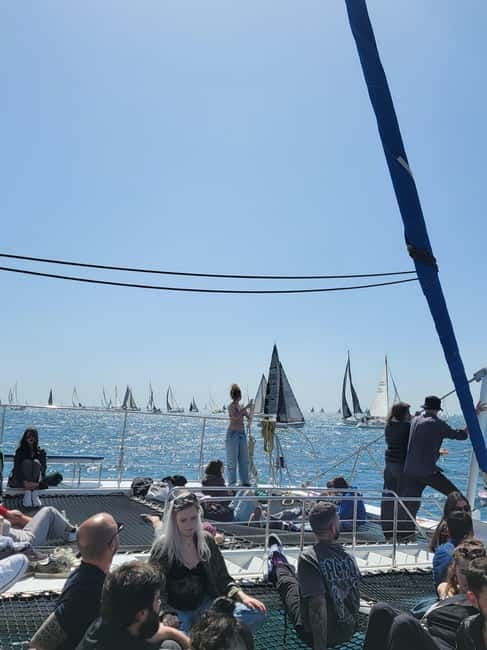 Barcelona: Luxury Catamaran Sunset Cruise - Comfort, space, and the right expectations