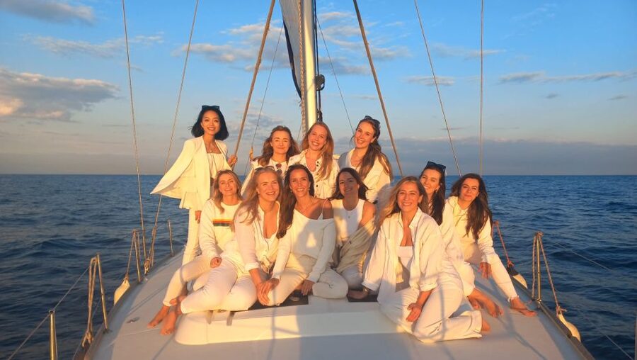 Barcelona: Luxury Private Yacht Daytime Cruise - What this Barcelona yacht cruise is really like