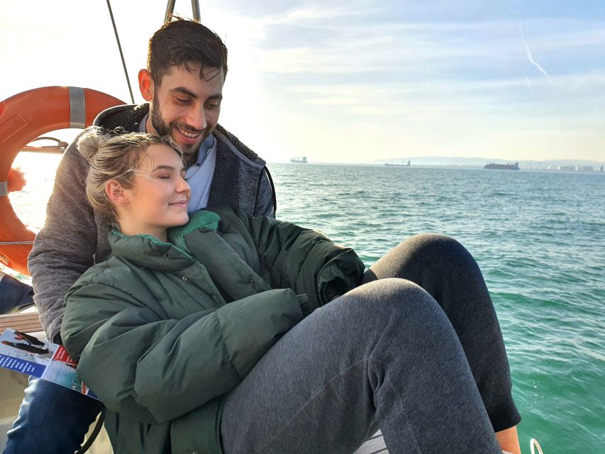 Barcelona: Luxury Private Yacht Daytime Cruise - A flexible outing for families and celebrations