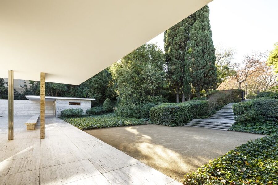 Barcelona: Mies van der Rohe Pavilion Ticket and Audio Guide - Is the audio guide worth using?
