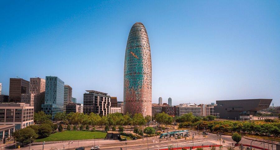 Barcelona: Mirador torre Glòries Skip-the-Line Ticket - Cloud Cities Barcelona adds a physical challenge