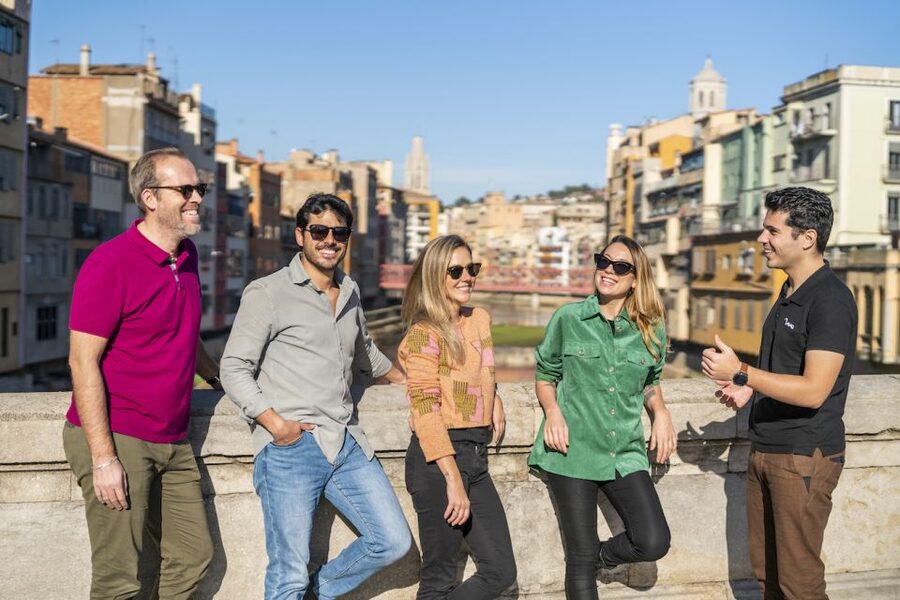Barcelona: Montserrat, Girona & Costa Brava Guided Day Trip - Key points to know before booking