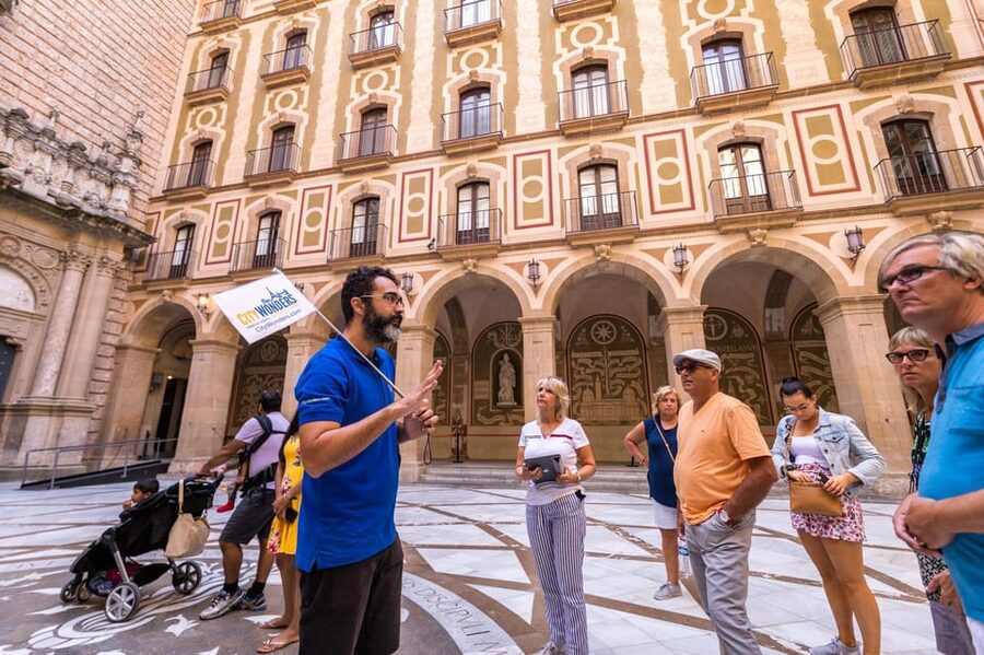 Barcelona: Montserrat Tour with Lunch & Wine Tasting Option - Reaching the monastery before the bigger groups
