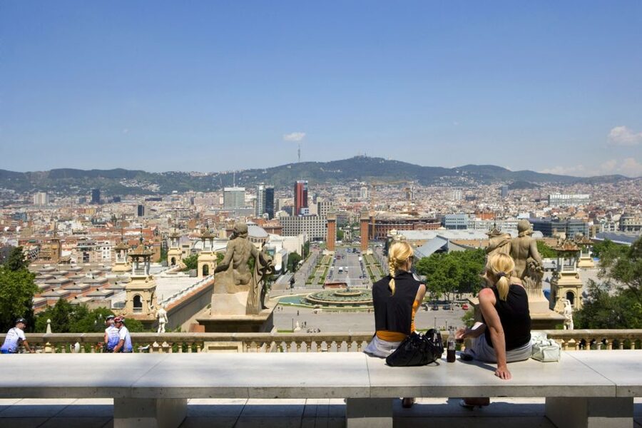 Barcelona: Museu Nacional d'Art de Catalunya Entrance Ticket - Catalan Modernism brings Barcelona into focus