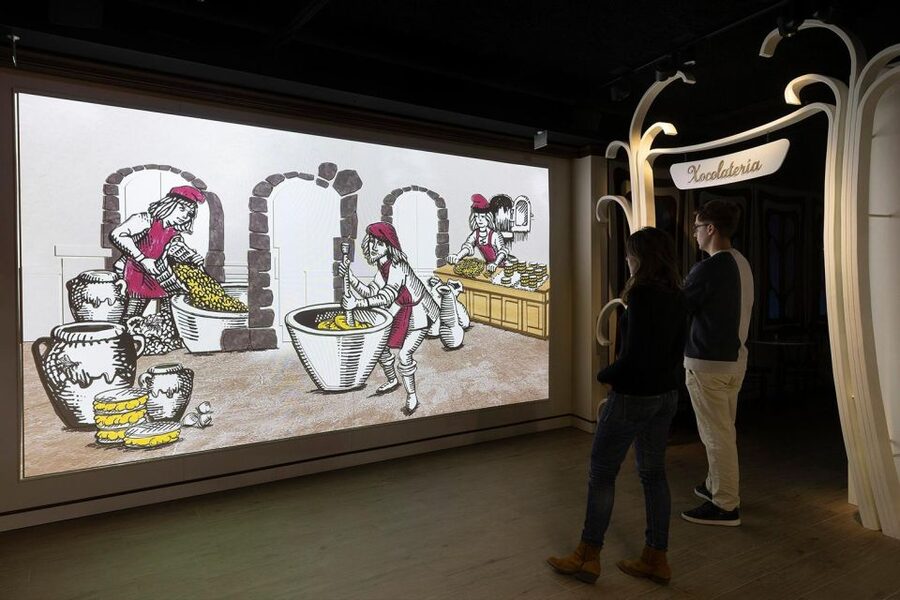Barcelona: Nougat and Chocolate Museum Tour with Tasting - The guide can make or break the visit