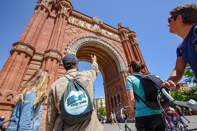 Barcelona Off the Beaten Track Bike Tour - Torre Glòries and the changing city