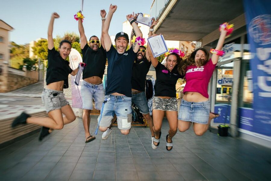 Barcelona: PADI Discover Scuba Diving - Photos and video: a useful souvenir, with one small catch