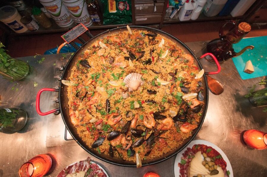 Barcelona: Paella Cooking Experience & Boqueria Market Tour - Key points before you book