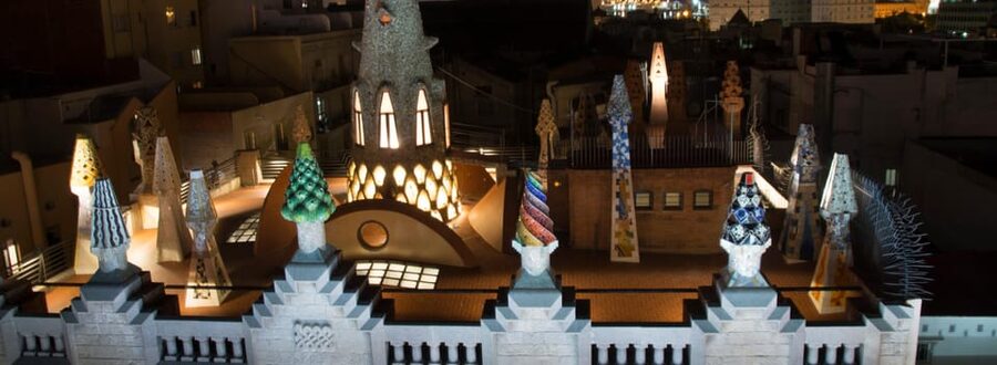 Barcelona: Palau Güell by Gaudí Entrance Ticket - How the audio guide affects the experience