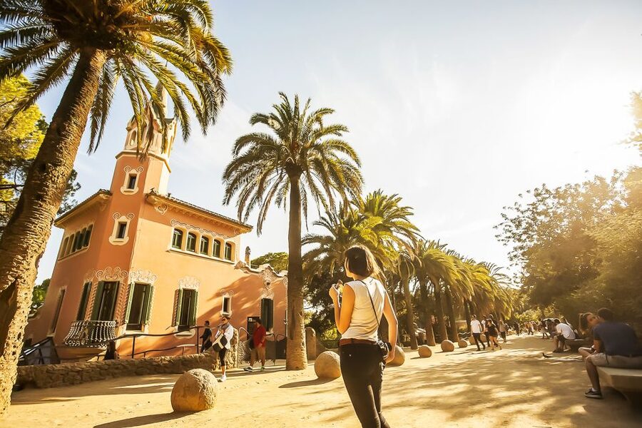Barcelona: Park Güell Admission Ticket - Getting up the hill without exhausting yourself