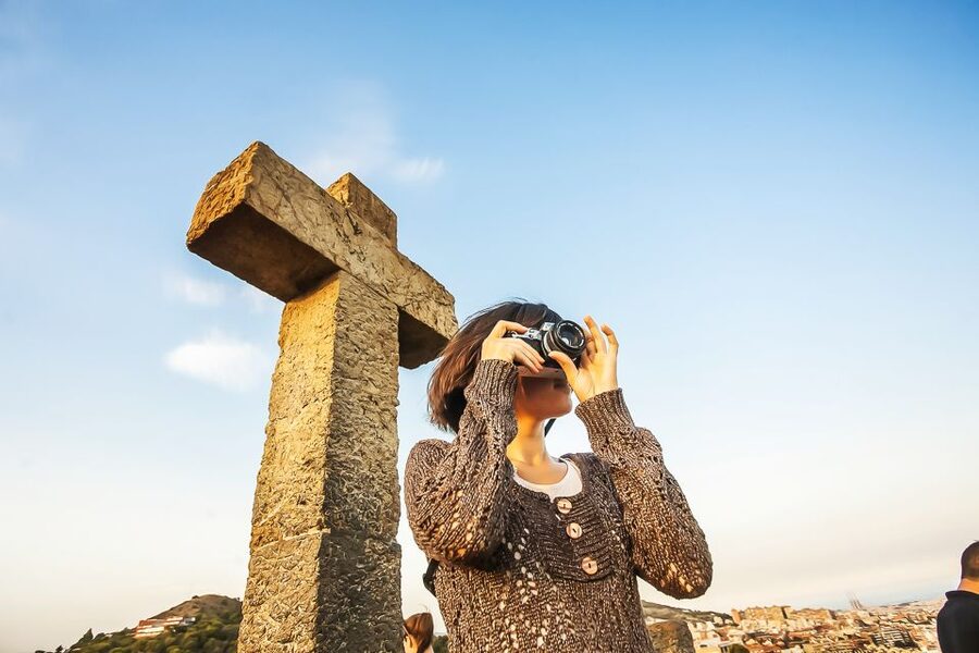 Barcelona: Park Güell Admission Ticket - The Hypostyle Room and Nature Square