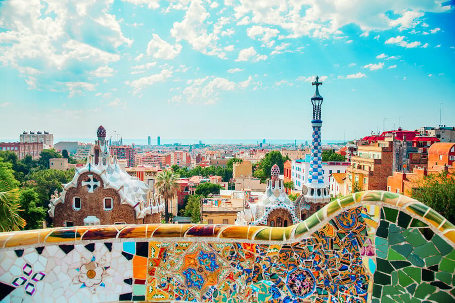 Barcelona: Park Güell Guided Tour & Priority Access - The Main Terrace and Carmel Hill Views