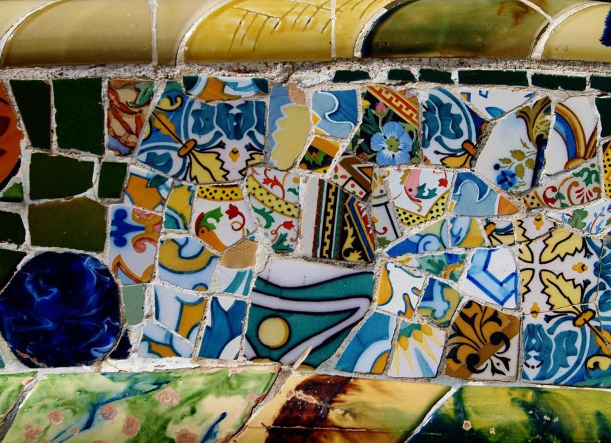 Barcelona: Park Güell Guided Tour with Fast-Track Access - What the 75-Minute Schedule Really Gives You