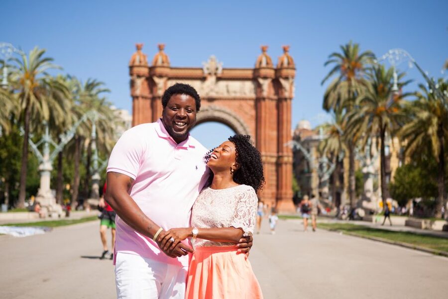 Barcelona: Photoshoot Tour Old Town - Is $56 a fair price?