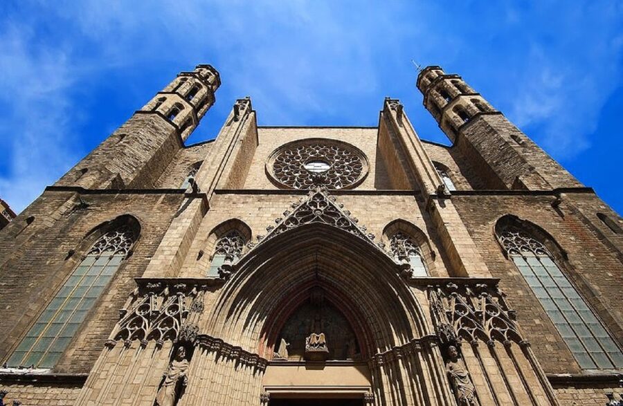Barcelona: Picasso Museum Guided Tour - Meeting at Fossar de les Moreres in El Born