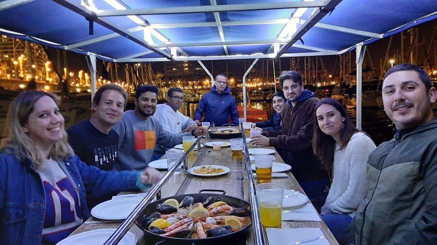 Barcelona: Private Evening Cruise with Dinner and Drinks - Booking and timing tips that matter
