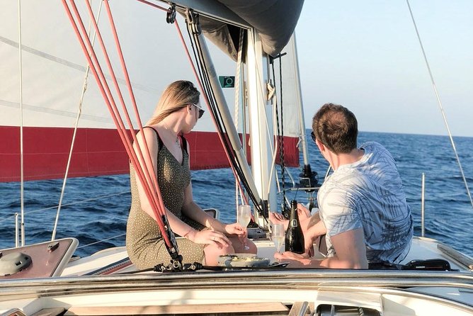Barcelona Private Sailing Tour with Drinks for Family and Friends - What a private two-hour cruise feels like