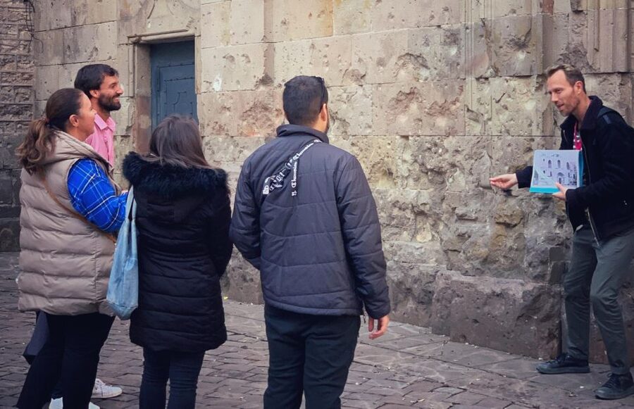 Barcelona: Ramblas, Gothic & Gaudí Architecture Walking Tour - Seventy-five minutes in the Gothic Quarter