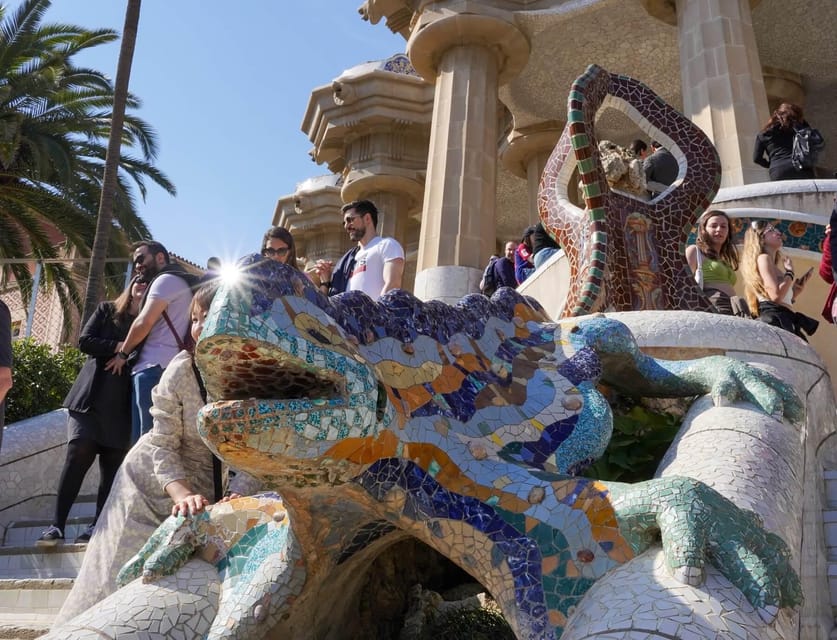 Barcelona: Sagrada Familia and Park Güell Tour - Key points to know before booking
