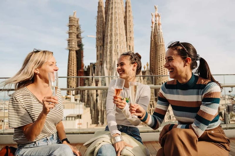 Barcelona: Sagrada Familia Evening Tour with Cava - The rooftop cava stop at Sercotel Rosellón