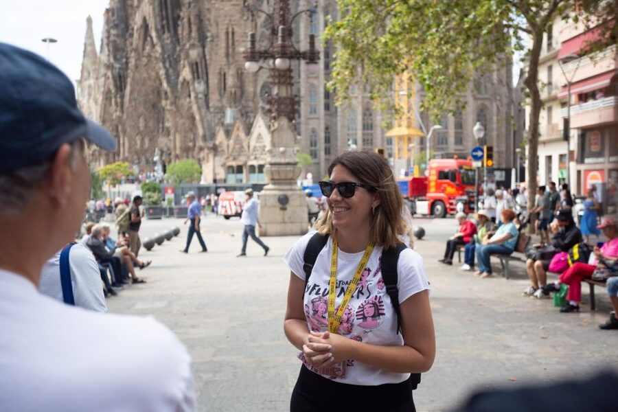 Barcelona: Sagrada Familia Fast Track Guided Tour - What the $66 price gets you