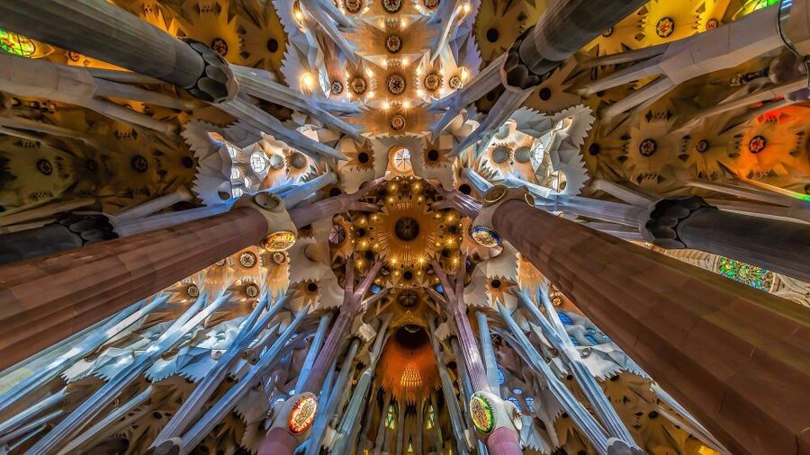 Barcelona & Sagrada Familia Half-Day Tour with Hotel Pickup - Walking through the Gothic Quarter