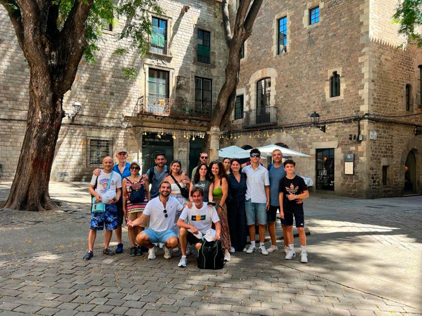 Barcelona: Sagrada Familia, Modernism, and Old Town Tour - Is $52 a fair price?