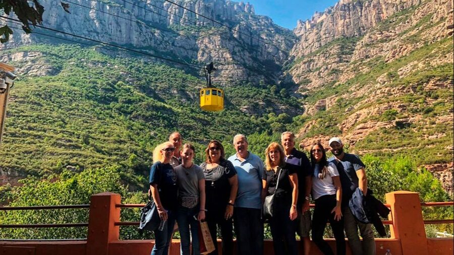 Barcelona: Sagrada Familia & Montserrat Full-Day with Pickup - Pickup, transport, and the shape of the day