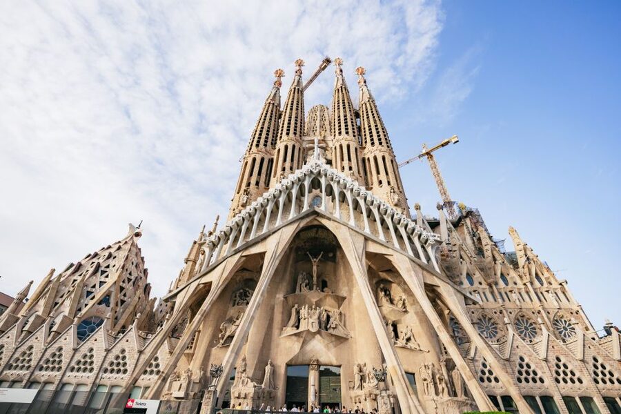 Barcelona: Sagrada Familia Skip-the-Line Entry Ticket & Tour - What $67 buys you, and what it does not