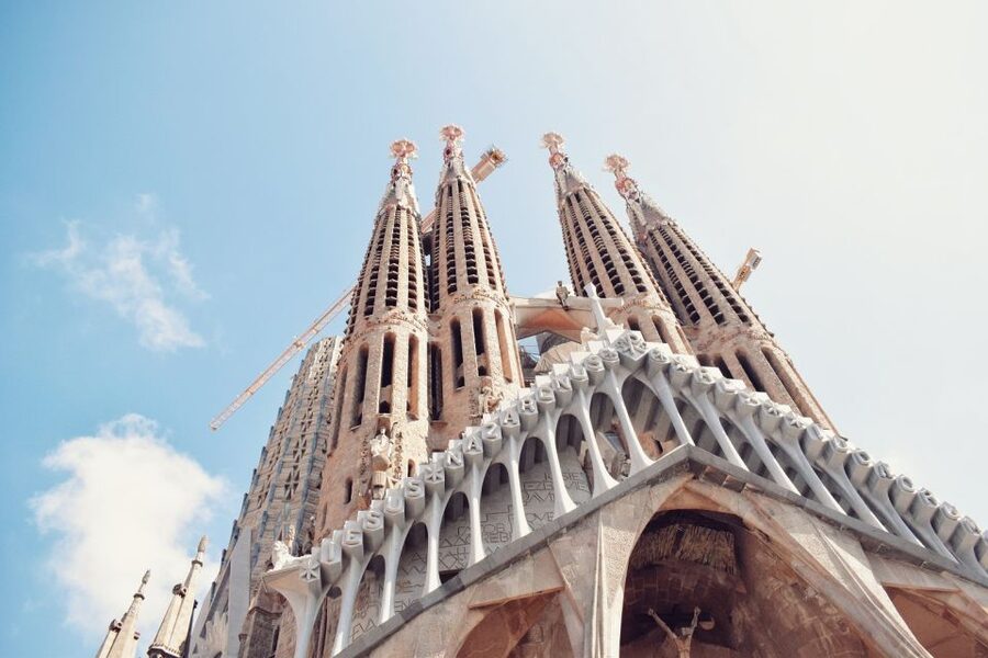 Barcelona: Sagrada Familia Skip-the-Line Guided Tour - Inside the nave, where Gaudí’s ideas become clear