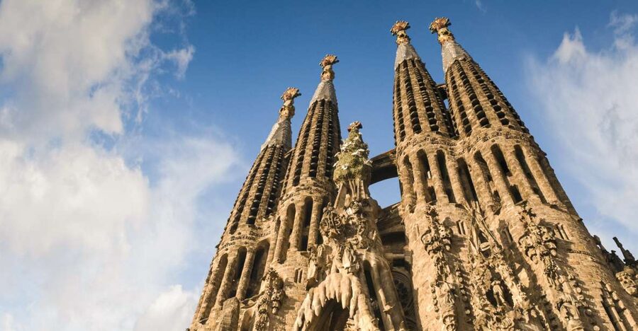 Barcelona: Sagrada Familia Skip The Line Insider Guided Tour - Priority entry, with one important qualification