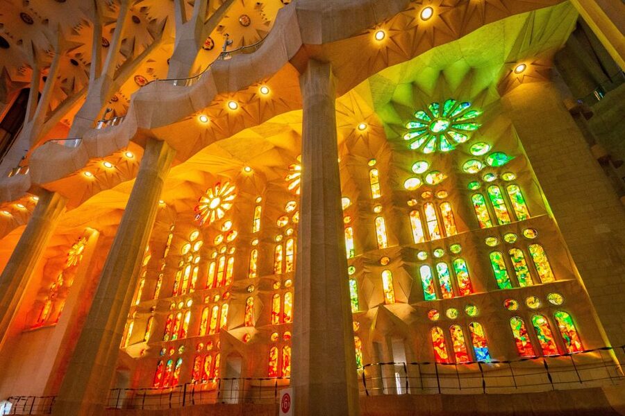 Barcelona: Sagrada Familia Tour with Skip-the-Line Access - Is $57 a fair price?