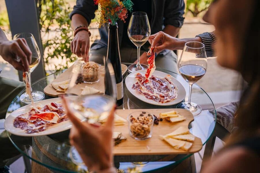 Barcelona: Sailing Cruise & Vineyard Tour with Wine Tasting - Leaving Barcelona from Port Olímpic
