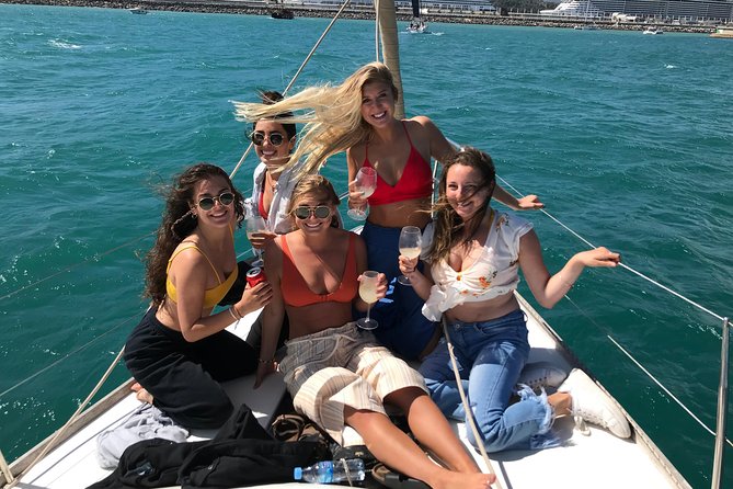 Barcelona Sailing: Light Snacks & Open Bar with Private Option - Cruising past Barcelona’s old waterfront