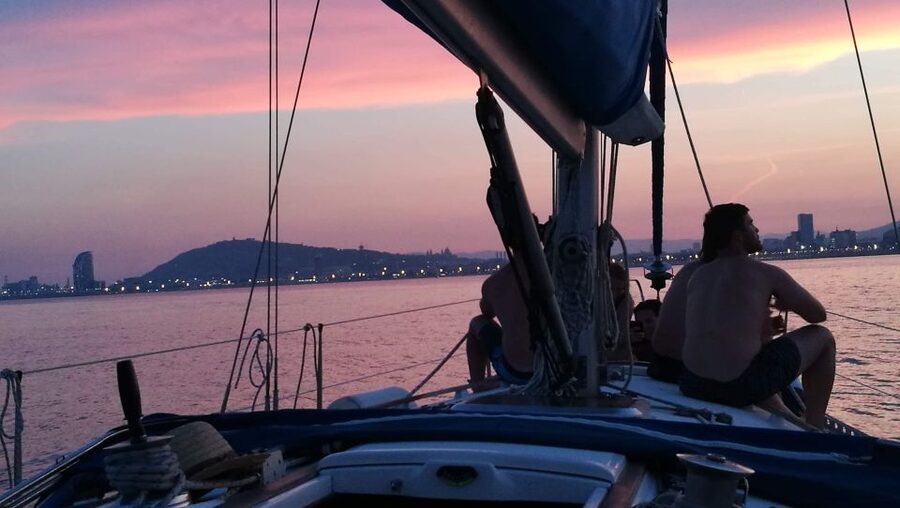 Barcelona: Sailing Trip with Drinks and Snacks - What is served on board