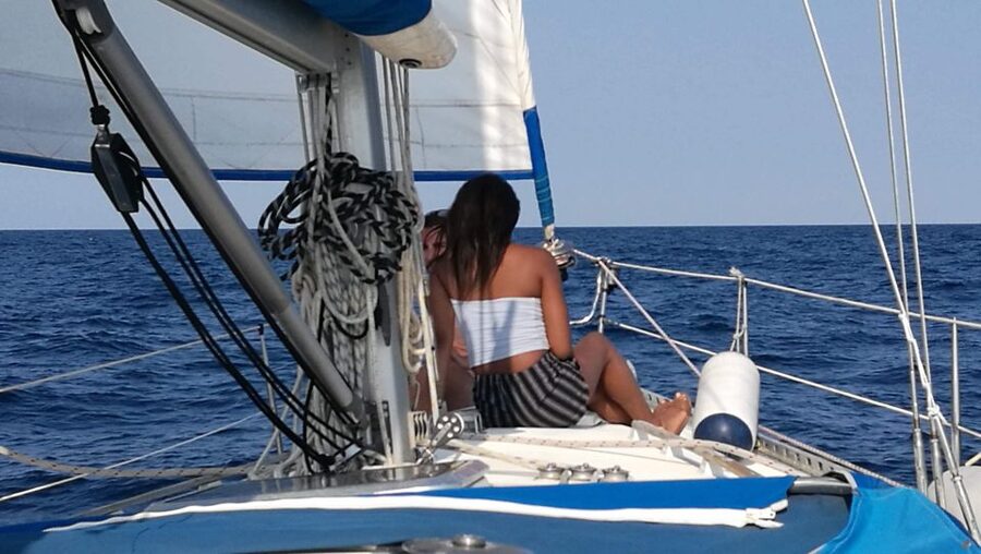 Barcelona: Sailing Trip with Drinks and Snacks - The first 20 minutes: an easy start under sail