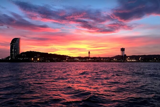 Barcelona Sensational Sunset Tour with Open Bar and Snacks - What comes with the $60.46 price