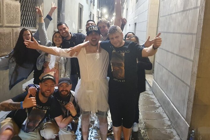 Barcelona speakeasy tapas pub crawl with hidden bars - Through the Gothic Quarter and Barcelona nightlife