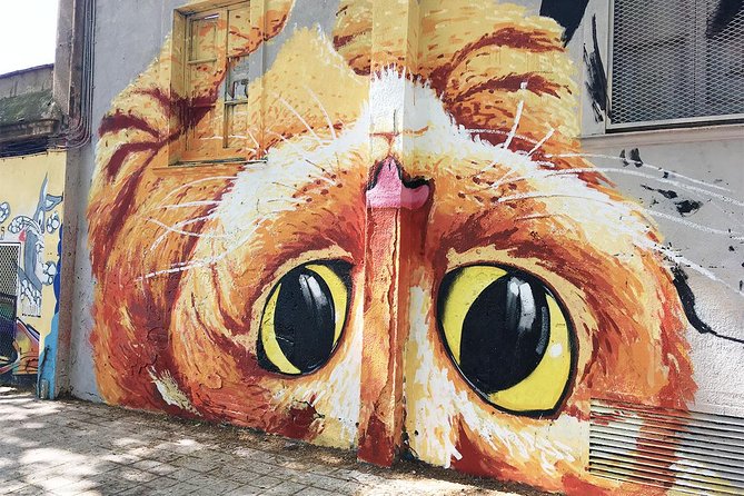 Barcelona Street Art and Graffitti Bicycle Tour - Is the Bicycle Ride Easy Enough?