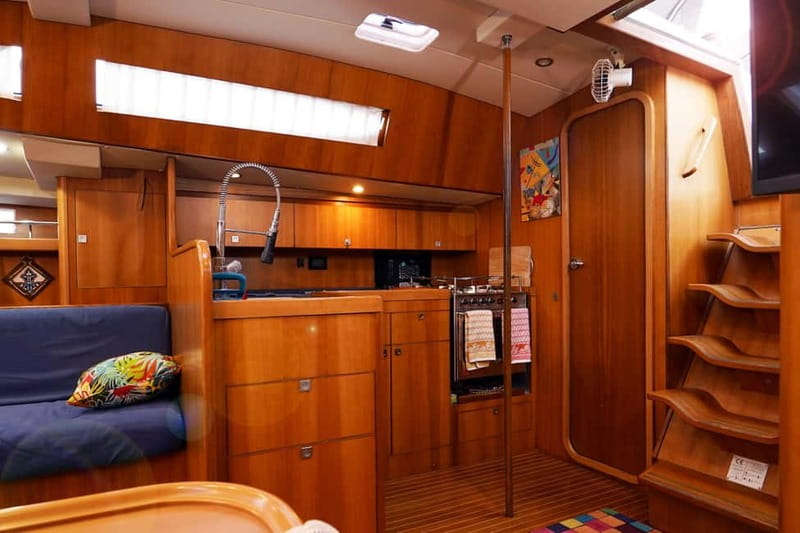 Barcelona: Sunset or Afternoon Yacht Cruise with Drinks - Who Should Book This Sailing