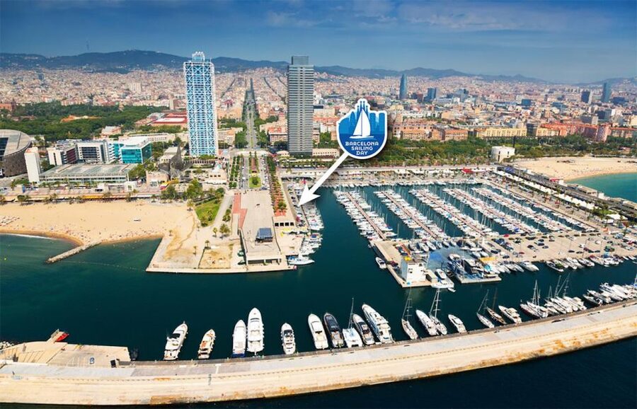 Barcelona: Sunset Sailing Tour with Open Bar & Snacks - Why the Small Group Matters
